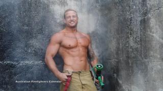 Behind the scene of Australian firefighter 2020 calendar 1 (9 in total)