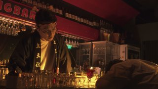 门后的性爱战争