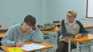 Kiss Kiss Sxx：零食甜秘密