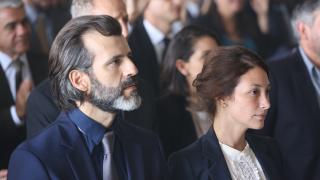 【电影片花独家抢先看】震向性教育